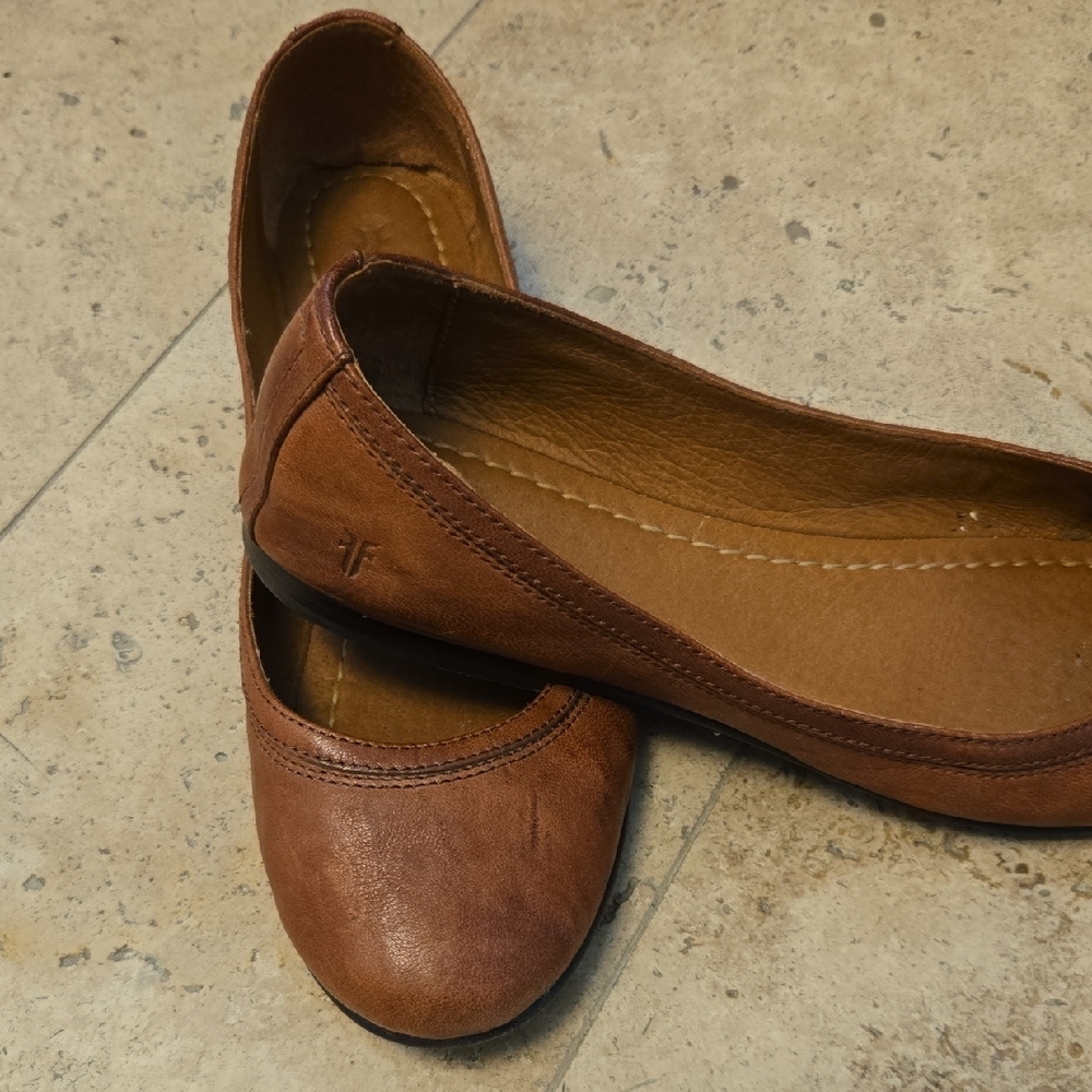 Frye Carson Cognac Ballet Flats - Picture 3 of 5